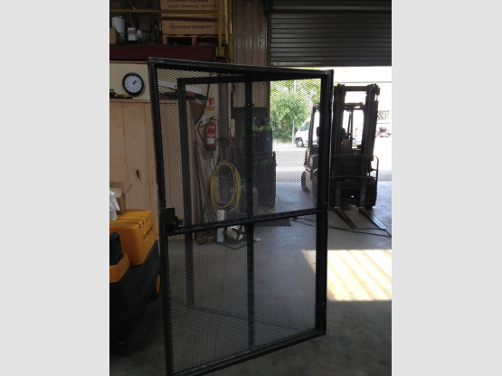 Porte fabriquée en nos ateliers